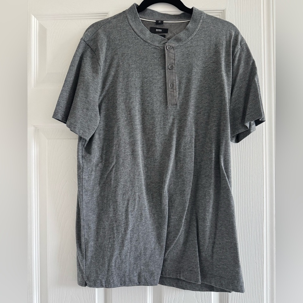 hugo boss gray tshirt